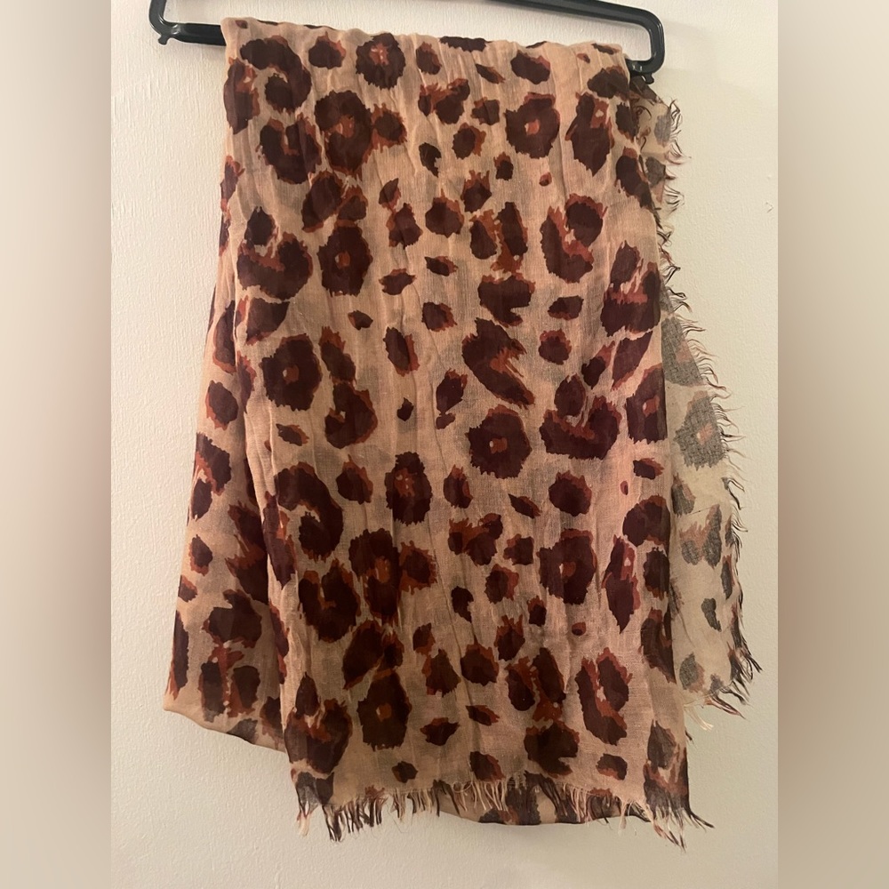 Leopard Print Scarf - Warehouse